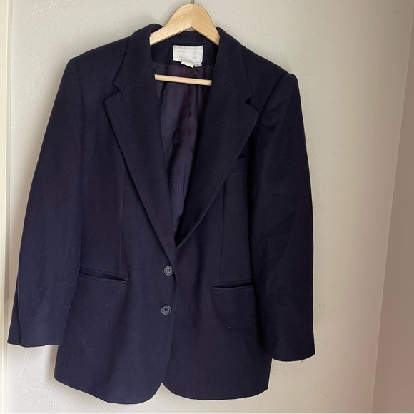 Vintage Navy Blue Wool 2 Button Blazer with Front Pockets by Michele Size: 12 - Picture 13 of 13